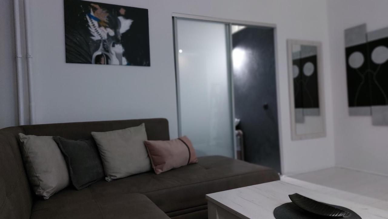 Apartman 23 เบลเกรด ภายนอก รูปภาพ